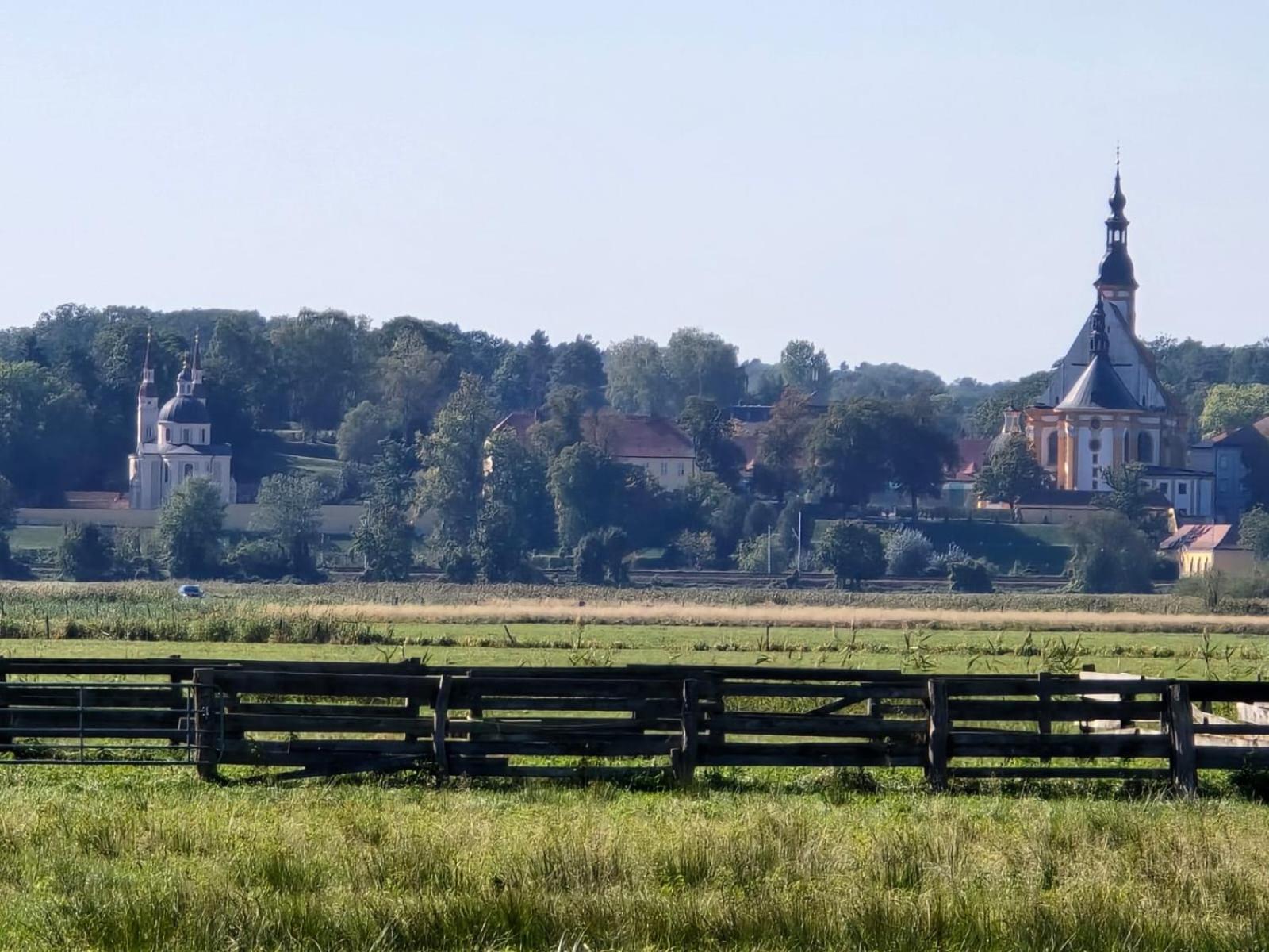 Ferienwohnung Hahn Neuzelle Buitenkant foto