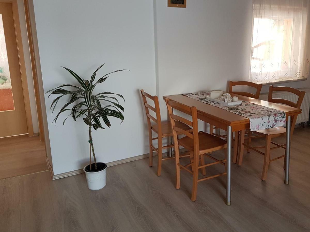 Ferienwohnung Hahn Neuzelle Buitenkant foto