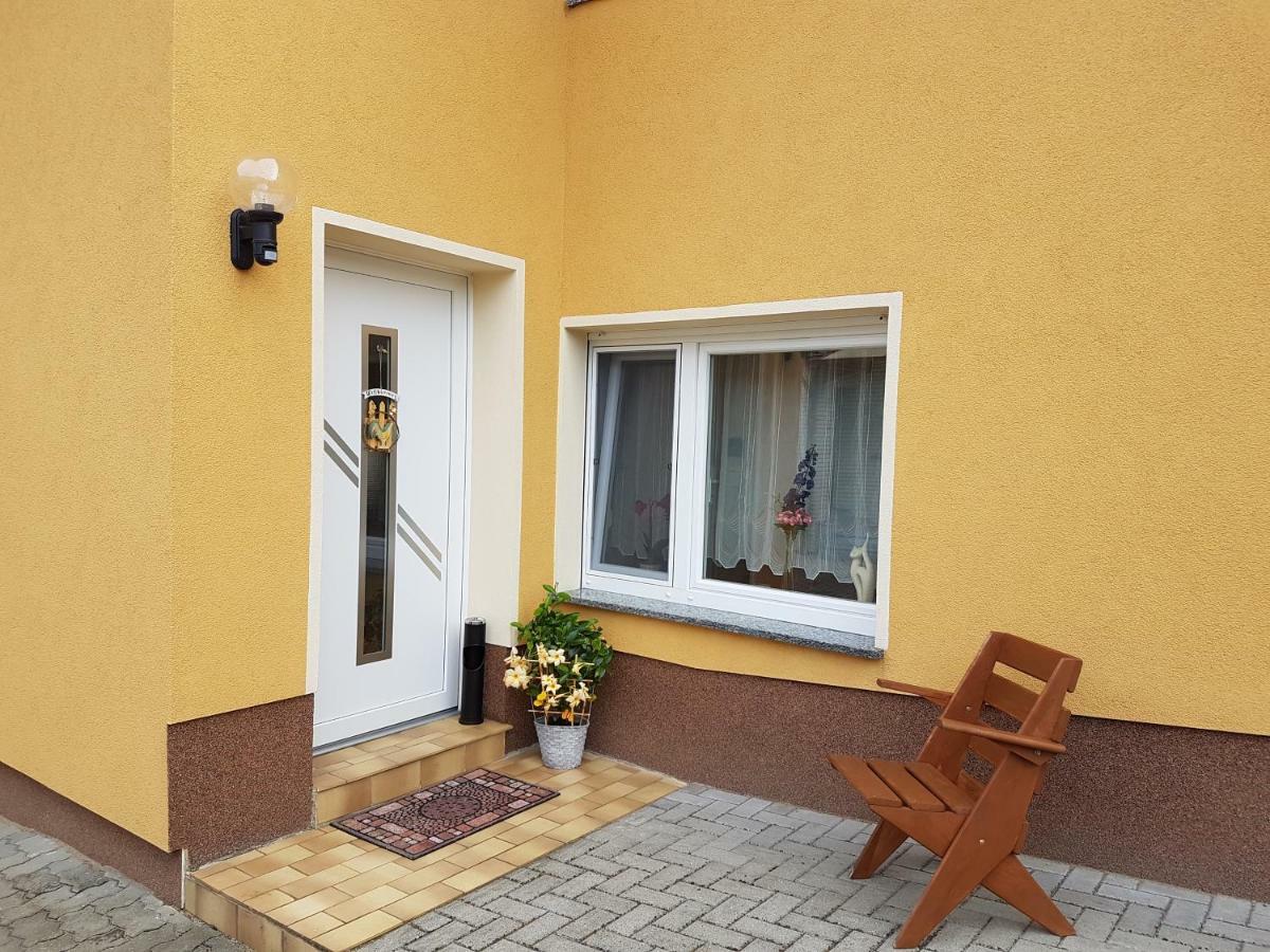 Ferienwohnung Hahn Neuzelle Buitenkant foto